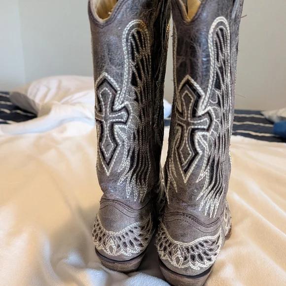 Corral Cross And Wings Cowgirl Boots - Picture 6 of 12